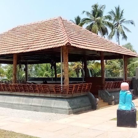 Vakkom Palazzo Varkala Dış mekan fotoğraf